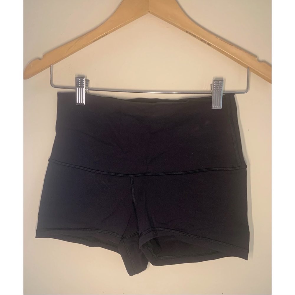 Lululemon shorts Size 6